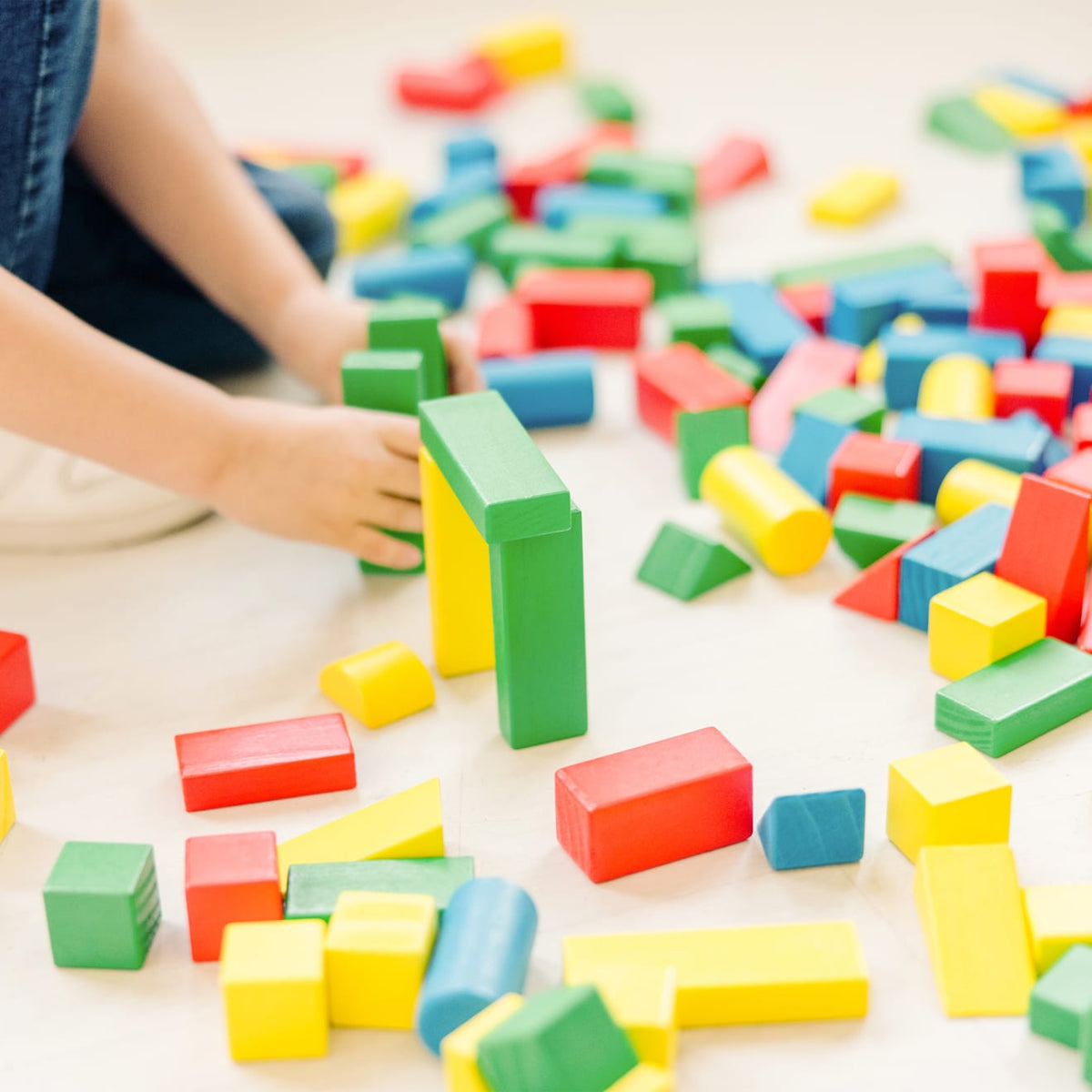 Educational 200 Piece Wood Blocks Set