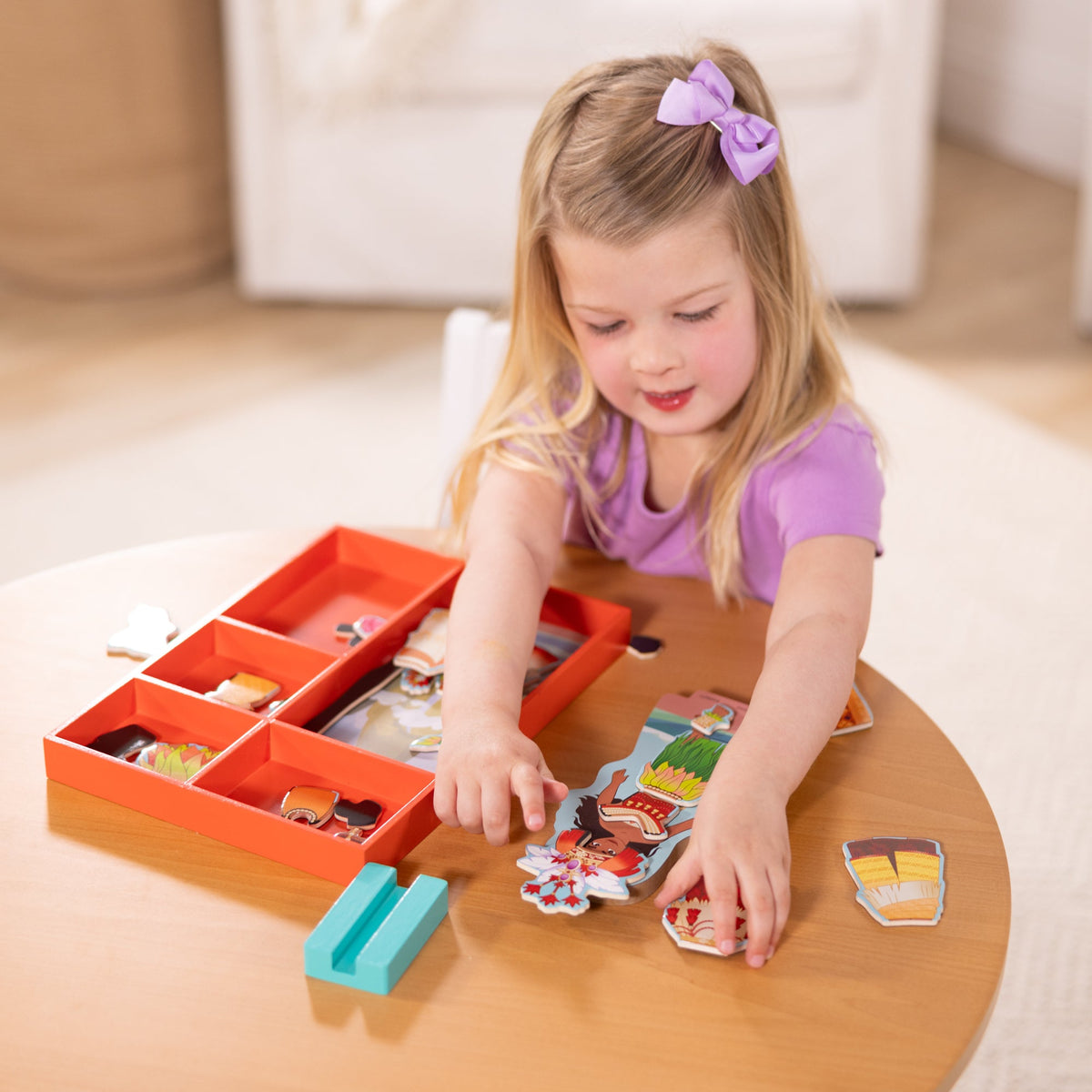Educational Disney Moana Wooden Magnetic Dress-Up Play Set