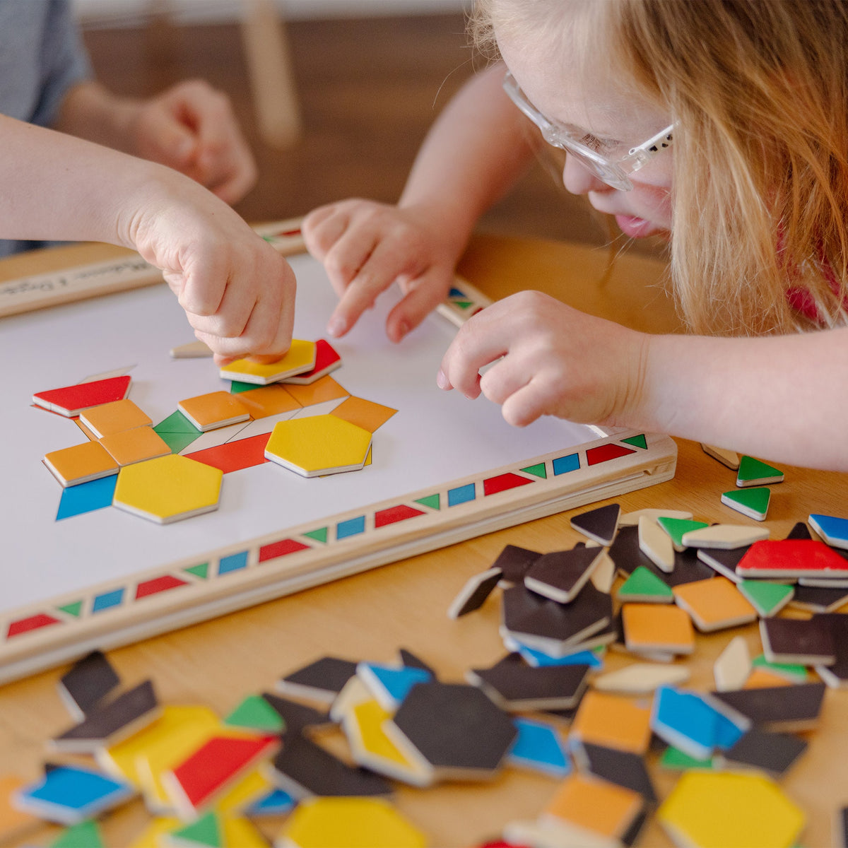 Educational Wooden Magnetic Pattern Block Kit