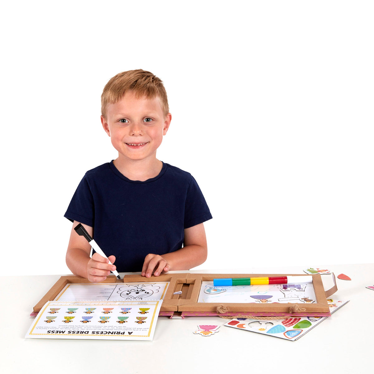 Educational Natural Play Play Draw Create Reusable Drawing & Magnet Kit Princesses