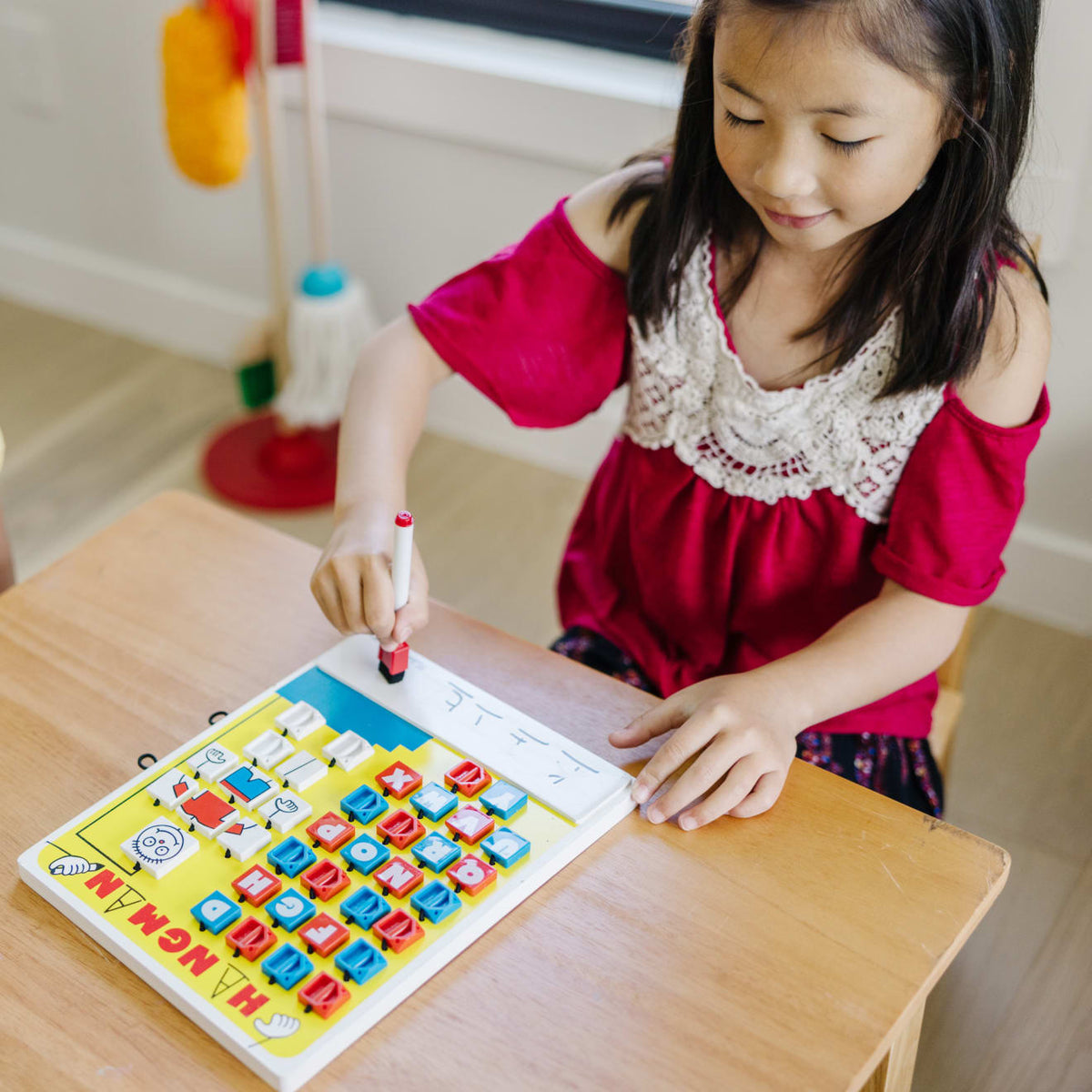 Educational Flip-to-Win Hangman Travel Game