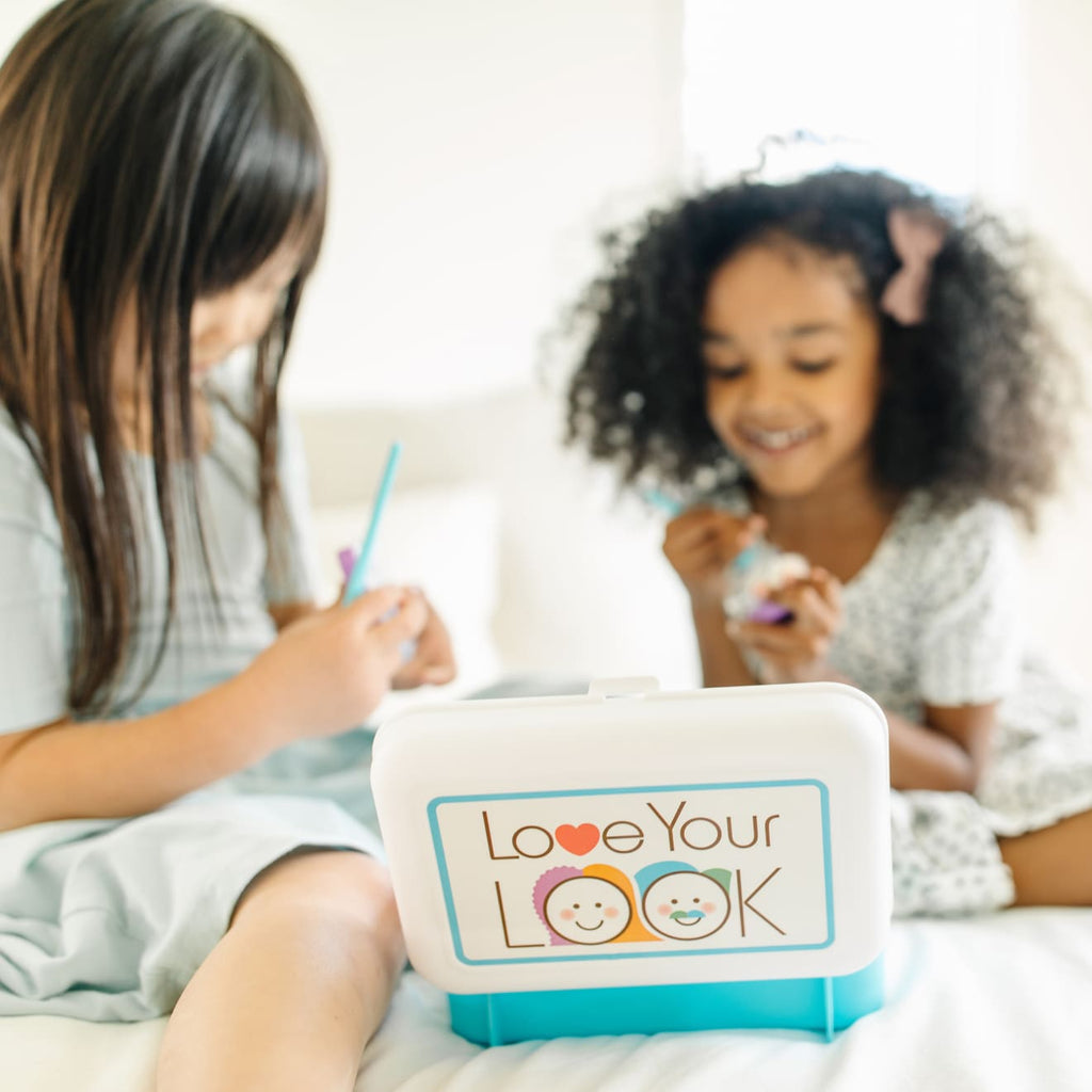 Educational LOVE YOUR LOOK - Makeup Kit Play Set