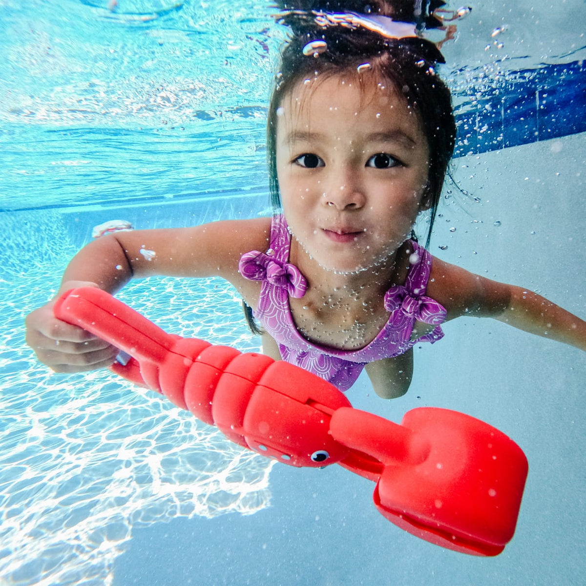 Educational Louie Lobster Claw Catcher Pool Toy