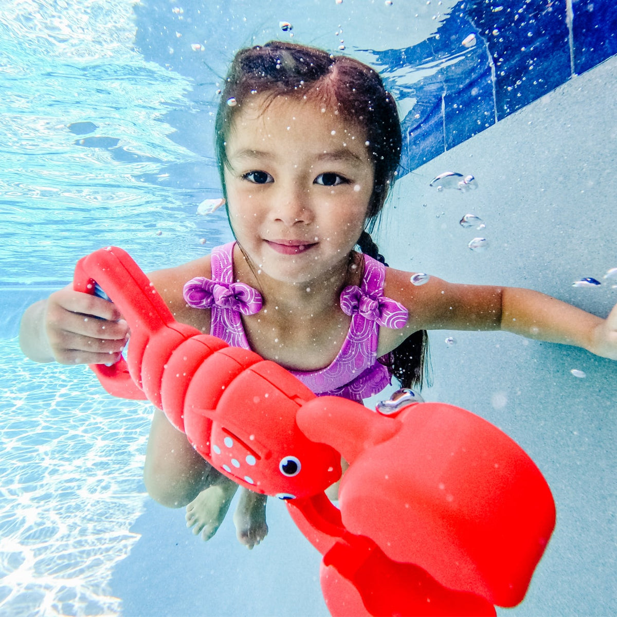 Educational Louie Lobster Claw Catcher Pool Toy