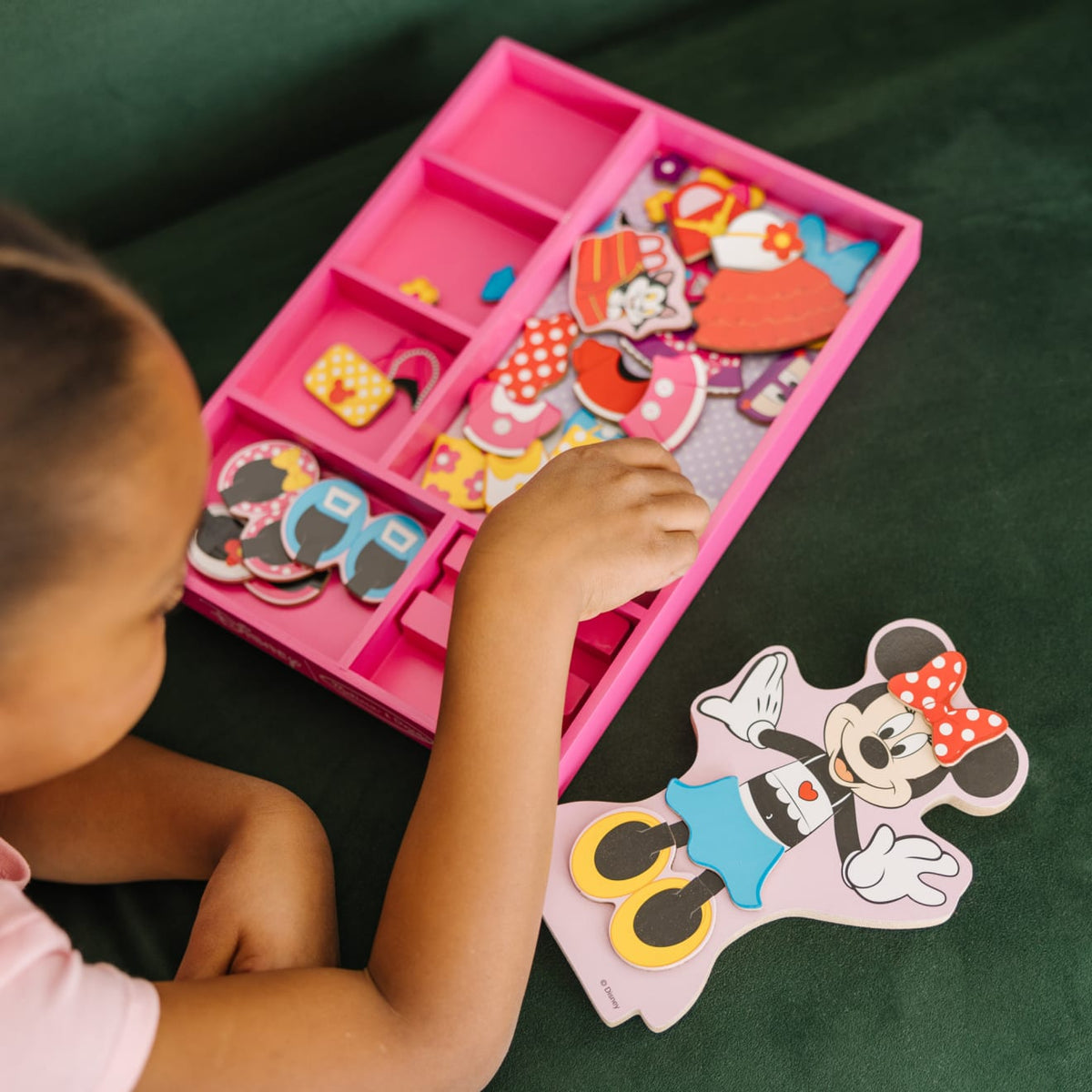 Educational Disney Minnie Wooden Magnetic Dress-Up