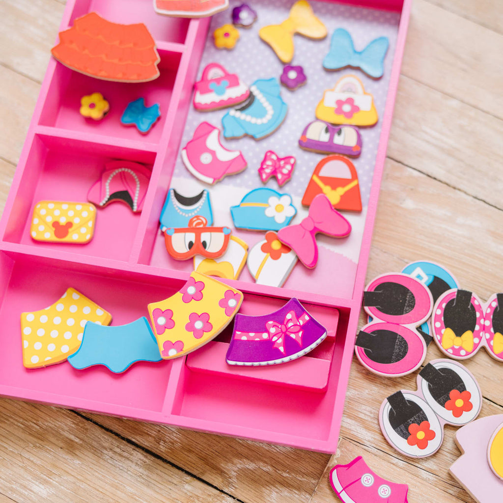 Educational Disney Minnie Wooden Magnetic Dress-Up