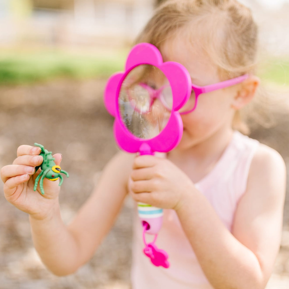 Educational Pretty Petals Magnifier