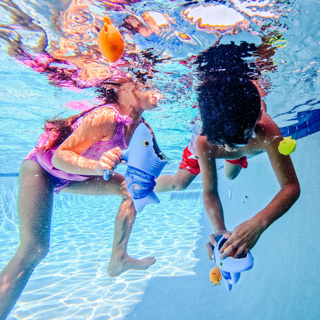 Educational Spark Shark Fish Hunt Pool Toy