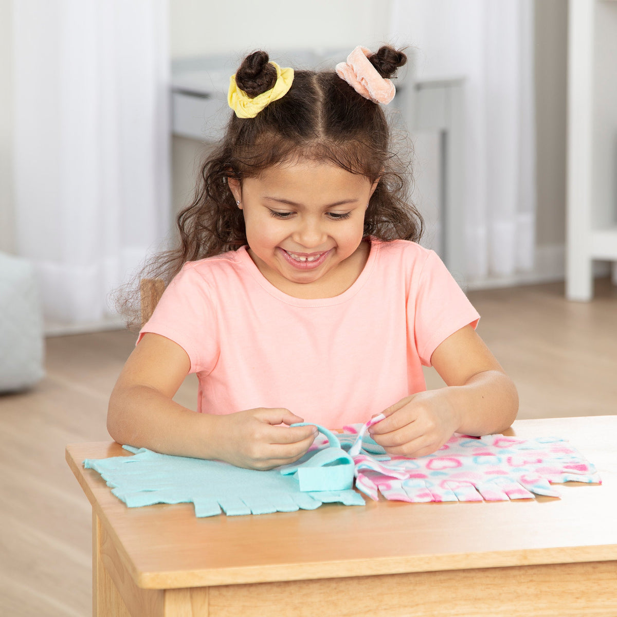 Educational Created by Me Heart Fleece Blanket No-Sew Craft Kit