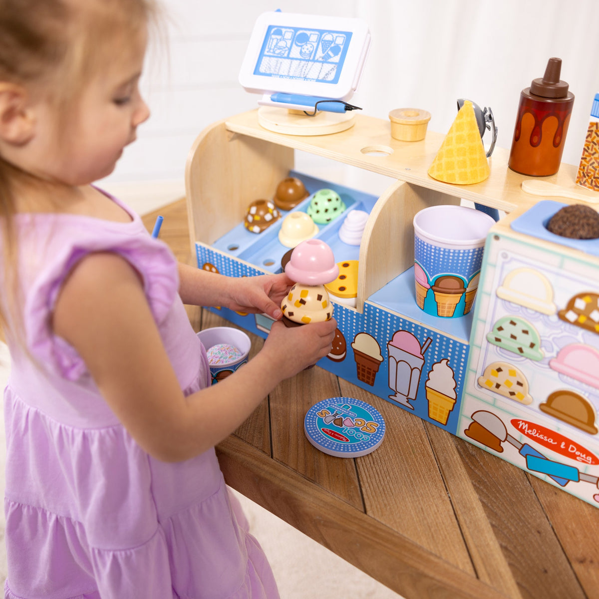 Educational Wooden Cool Scoops Ice Creamery